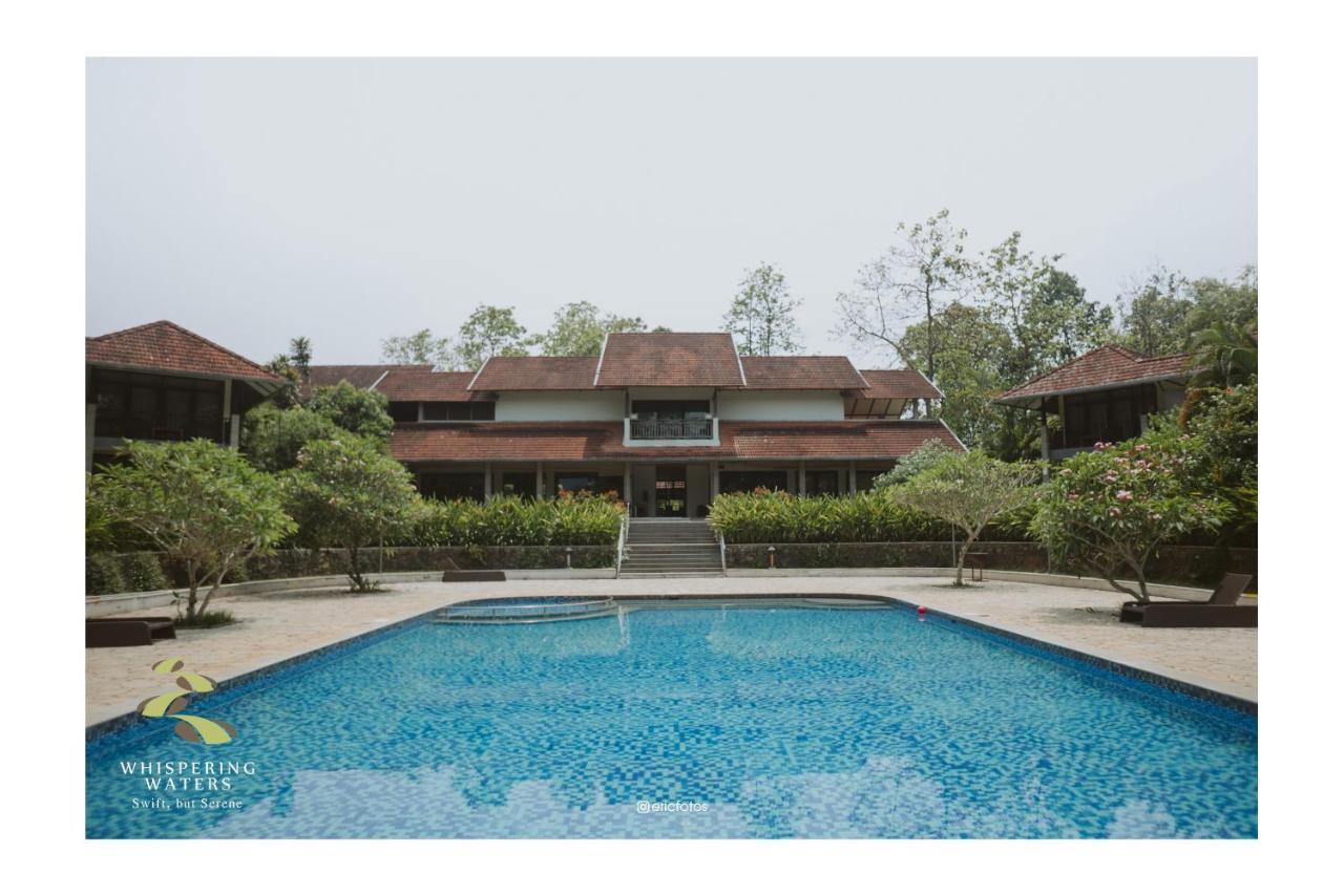 Whispering Waters Hotel Malayāttūr Exterior foto