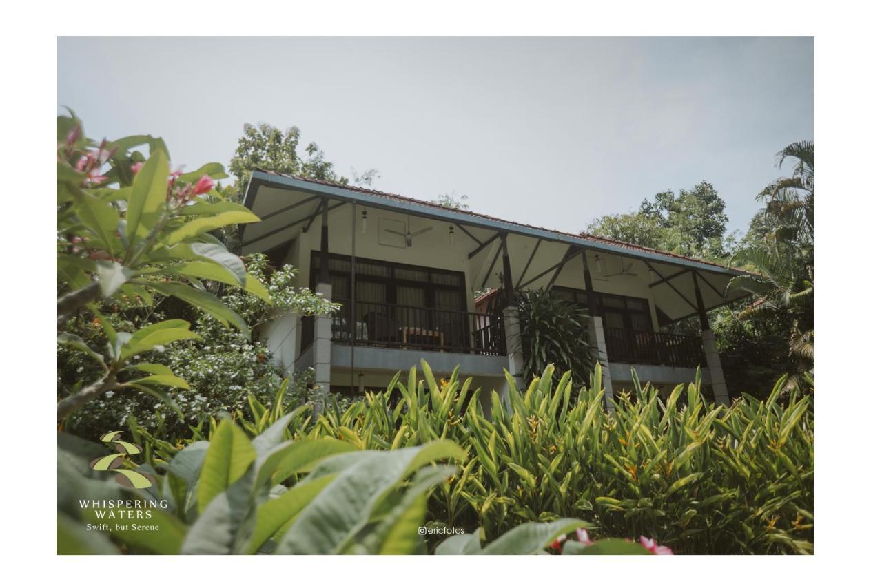Whispering Waters Hotel Malayāttūr Exterior foto