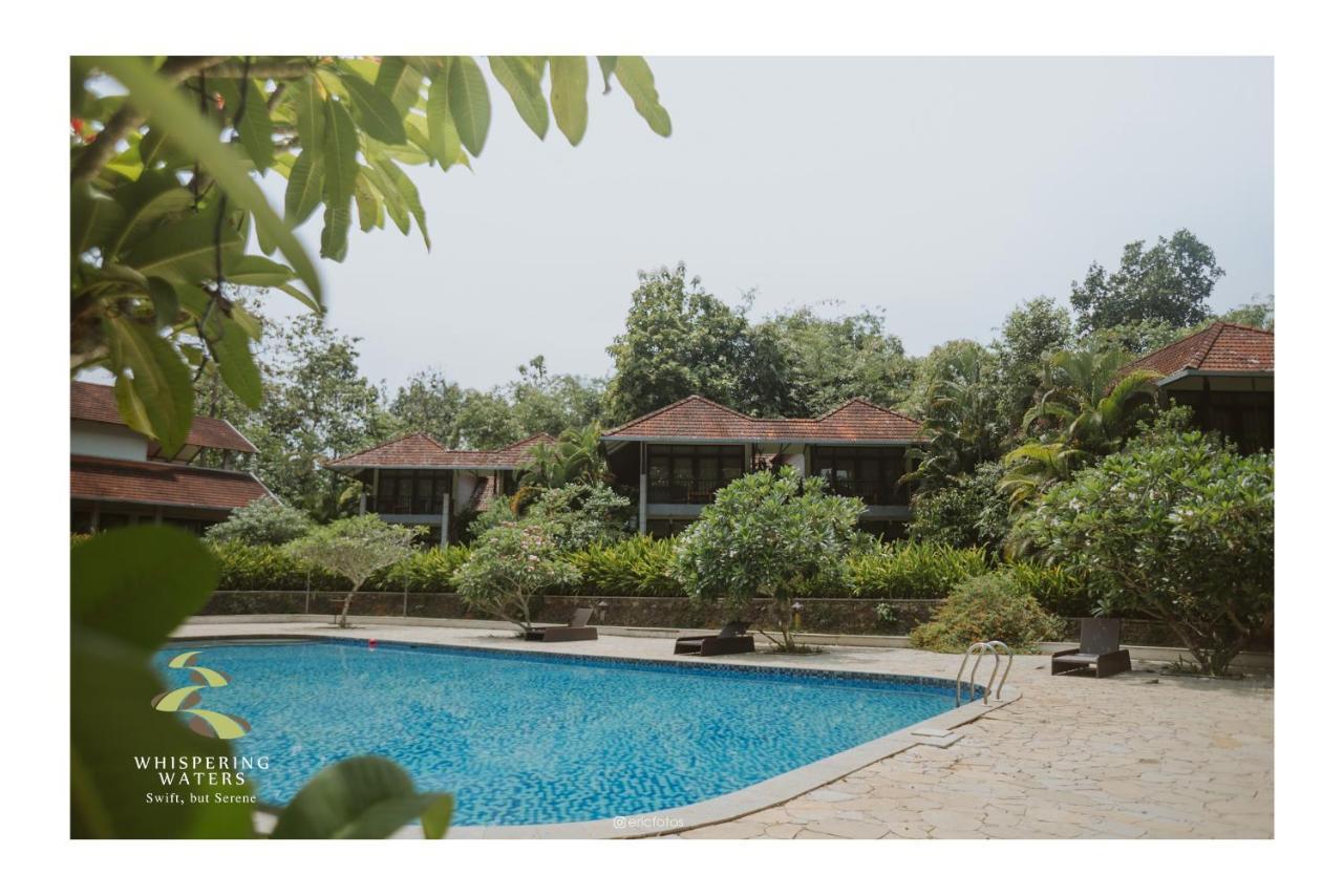 Whispering Waters Hotel Malayāttūr Exterior foto